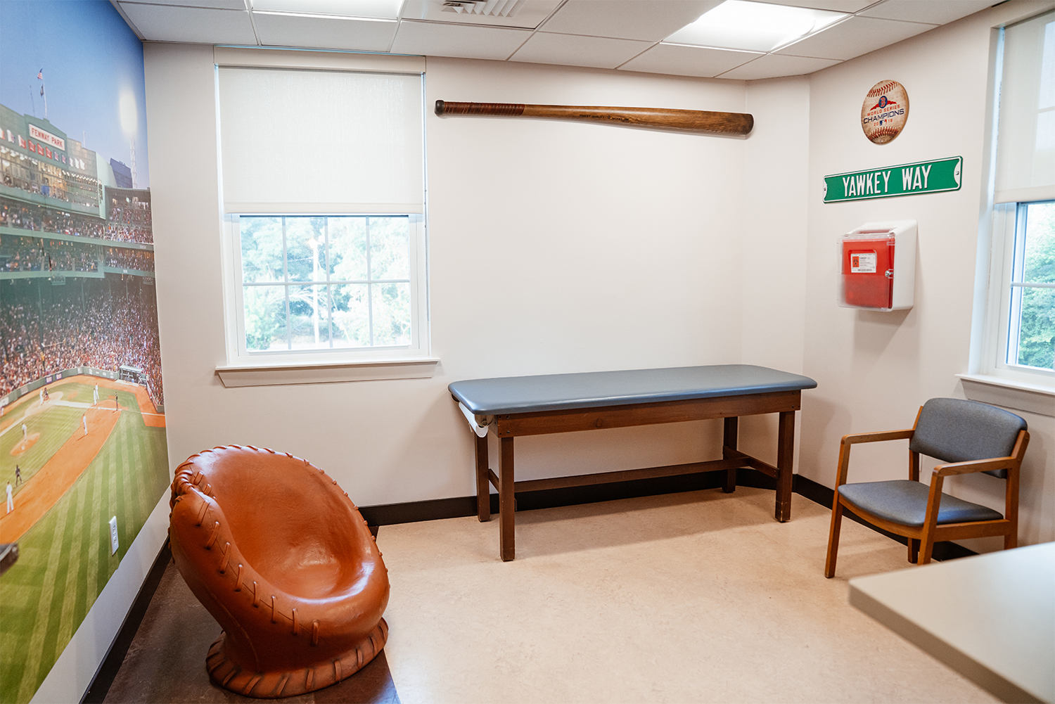 And-pediatrics-office-003
